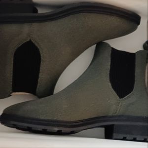 NWT  8 1/2 Rothy's Lug Boot in Forest Green